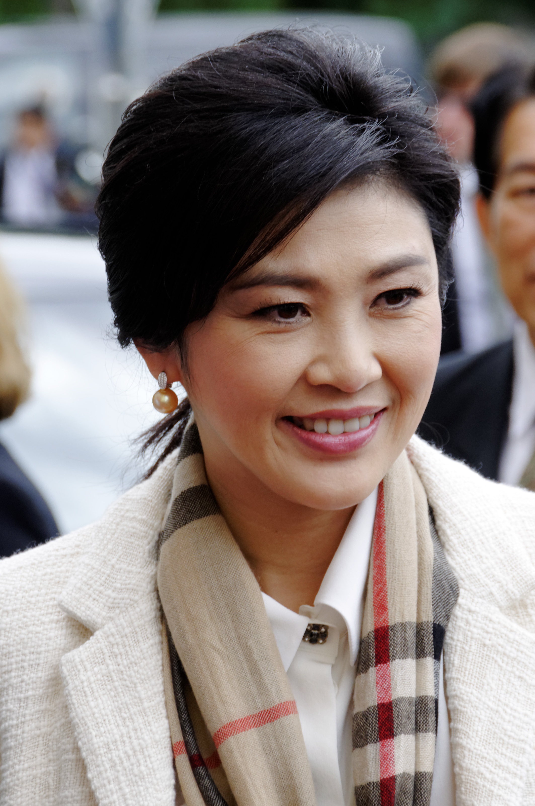 9153ri-Yingluck_Shinawatra