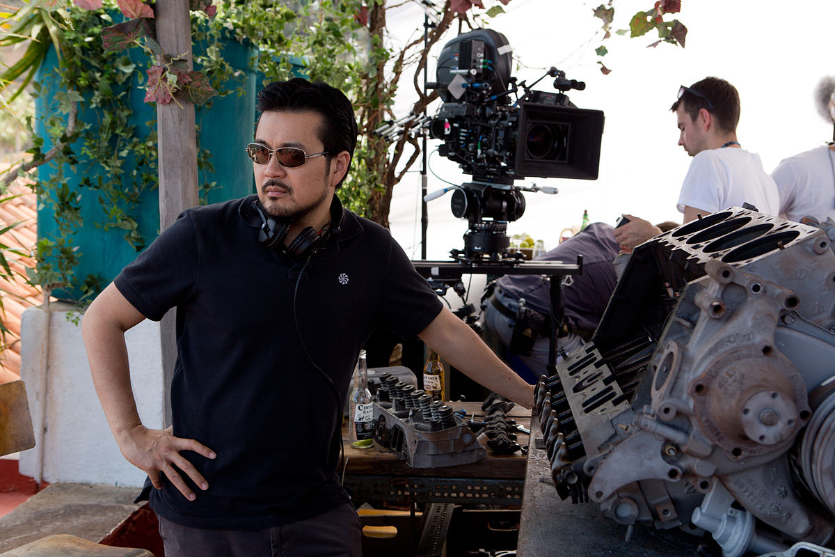 1200px-Justin_Lin_on_Fast_and_Furious_6_set_Canary_Islands